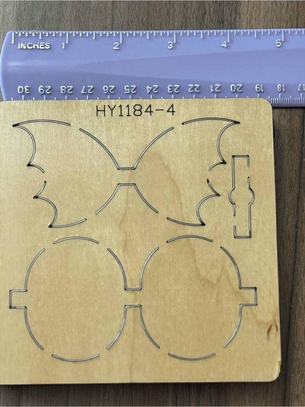 Sizzix 4” Halloween Bat Bow Die